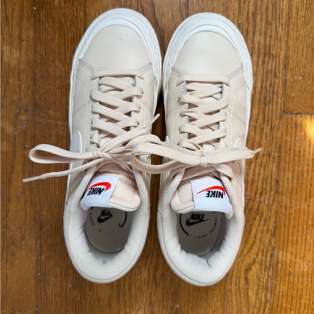 Men's Cream Sneakers - Picture 3 of 3